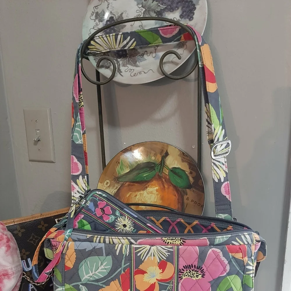 VERA BRADLEY Jazzy Blooms 2 Pc Set